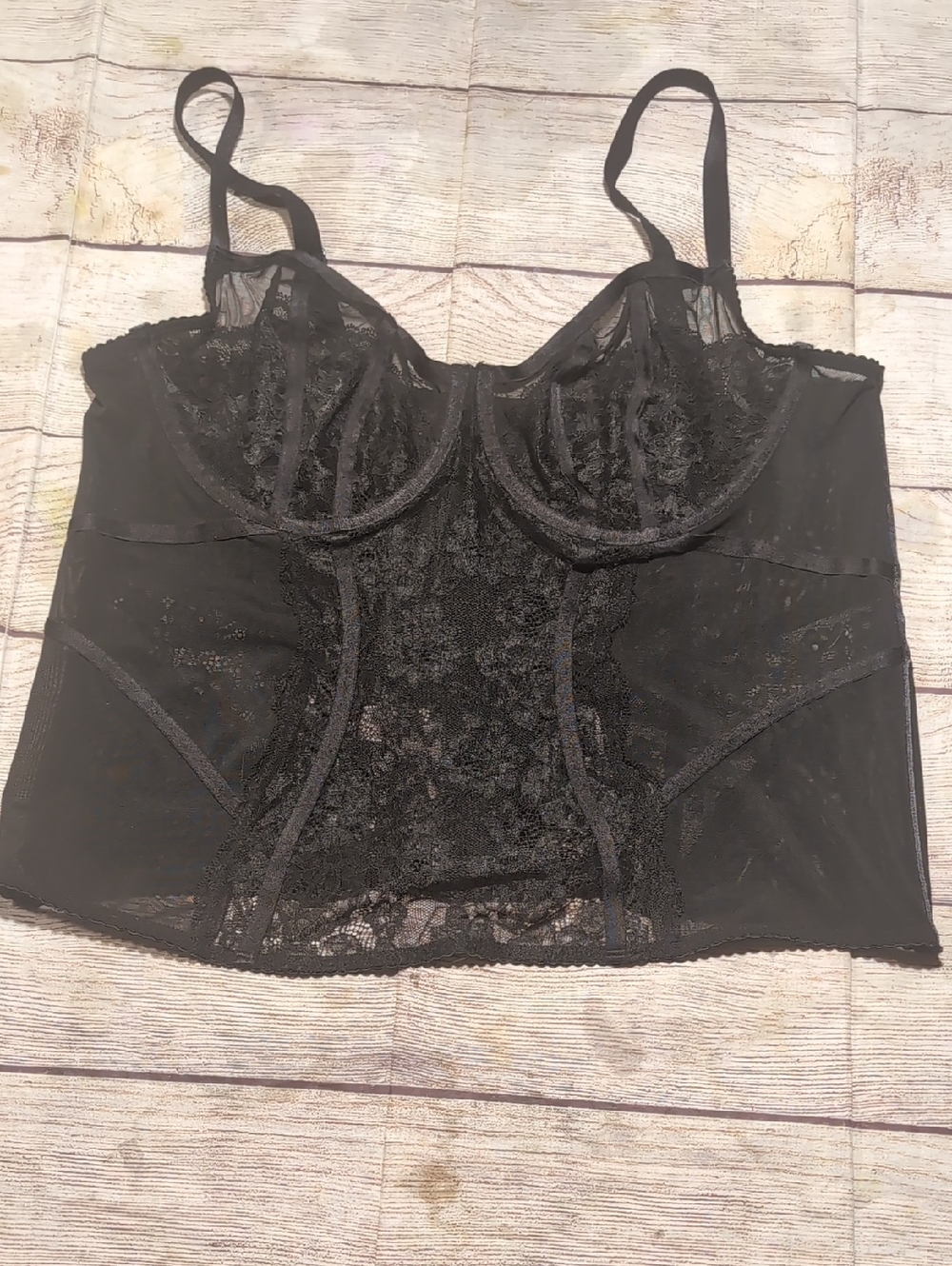Torrid Curves Women's Black Lace Structured Cups Size 1/1X Corset Bustier